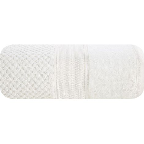 Toalla Jessi de 50x90 cm, rizo color crema de 500 g/m² con textura de cuadros en relieve y borde de terciopelo.
