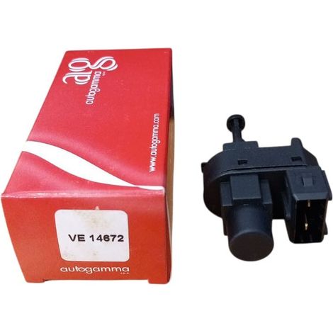 Interruttore luce freno per ford fiesta v  focus c-max  focus i focus ii