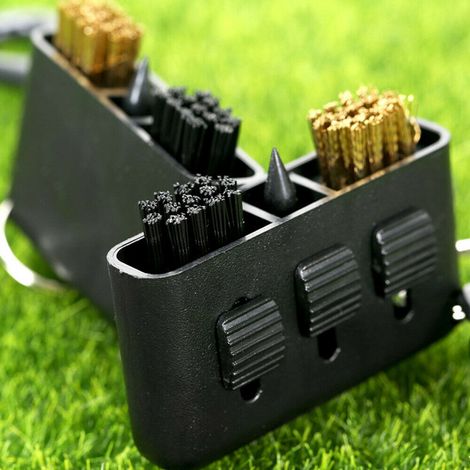 Brosse de nettoyage 3 en 1 pour clubs de golf, flexible et portable avec porte-clés (1/5)