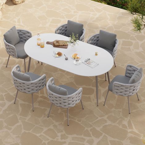 Ensemble de 7 tables de salle à manger d'extérieur en pierre frittée de 70,9 po avec fauteuils tissés en corde (1/5)