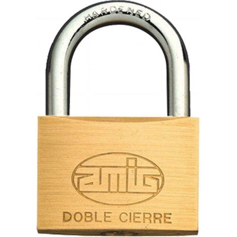 FPLUS candado 10-15 a/normal laton amig llaves iguales , Candado en latón con arco tratado de acero.

Arco normal  Y llaves iguales

Un cierre.

Incluye 2 llaves.
