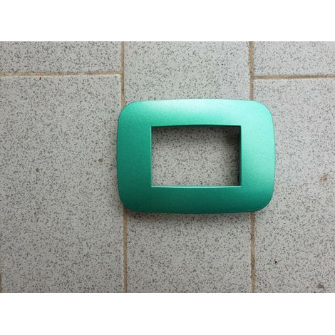 TrAdE Shop Traesio - Placca Placchetta Placchette Compatibili Per Serie Axolute Bticino Colorate Fori - Verde Metallizzato -3 fori     -