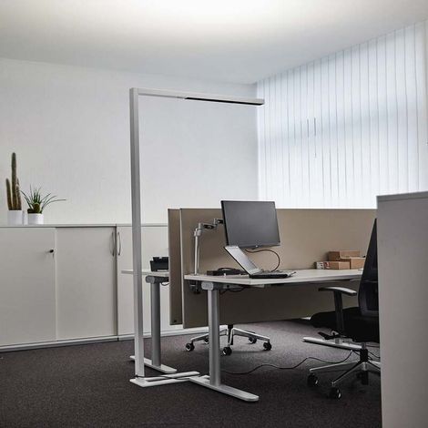 [GEBRAUCHT] B-Ware Arcchio LED Office Floor Lamp Jolinda, White, Metal, Sensor (1/2)