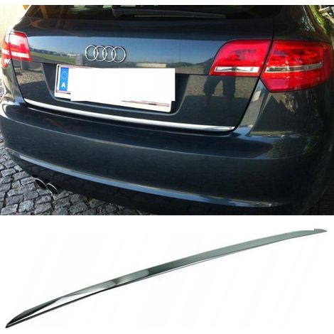 Tuning delle finiture cromate del portellone posteriore dell'Audi A3 8PA Sportback (1/5)