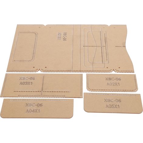 Gabarit acrylique pour la fabrication artisanale de portefeuilles longs en cuir. (1/5)