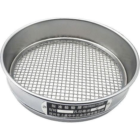 Tamis en acier inoxydable (maille 4, 5 mm) disponible en plusieurs mailles (4/10/20/60). (1/5)