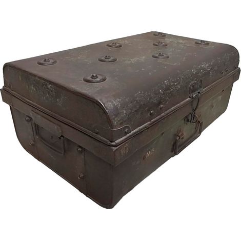 Maleta de metal acabado artesanal marrón 67x37x25h cm