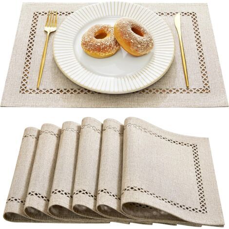 Ensemble de 6 sets de table en lin de style champêtre, 33 x 45 cm, avec perforations géométriques rustiques, lavables pour les repas, les fêtes et l'usage quotidien (1/5)