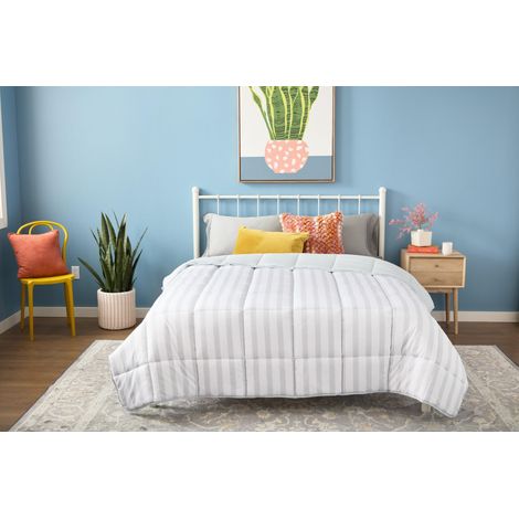 Couette 4 Saisons en Microfibre (1/5)