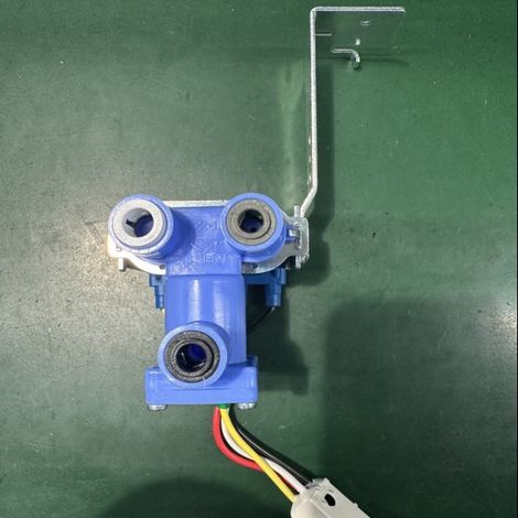 Optional three-phase, double-headed universal refrigerator inlet solenoid valve, compatible with all accessories 174310000407
