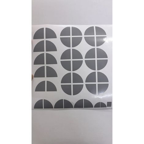 (Gris) 7 pièces, rouges et roses, compatibles avec les emblèmes avant et arrière BMW, enjoliveurs et autocollants pour volant (82 mm + 74 mm + 68 mm + 45 mm). Accessoires auto. (1/4)