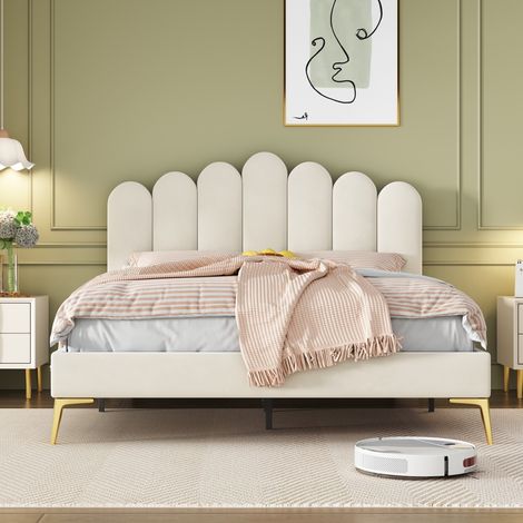 Polsterbett 140 x 200 cm Doppelbett Jugendbett mit höhenverstellbarem Kopfteil, Lattenrost, Metallbeine, Samt, Erwachsenenbett, Beige (1/5)