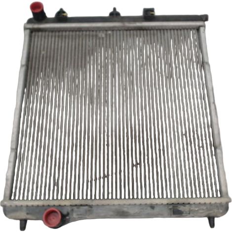 [PRODUIT D'OCCASION] Radiateur PEUGEOT 208 ♻️ Ref Oe. 1330q5 - Garantie à vie (1/4)