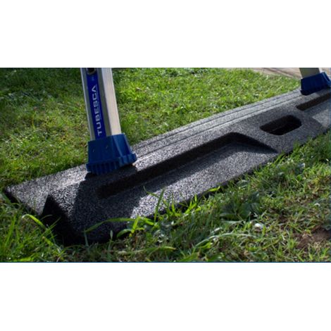 Altrex – Tapis d'échelle Tubesca Comabi – Antidérapant pour sécurité accrue – Compatible avec échelles jusqu'à 126 cm de large – Protection sols sensibles