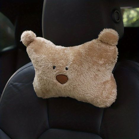 Coussin d'appui-tête de voiture en peluche ours mignon - Coussin de soutien cervical doux et confortable avec une texture moelleuse, parfait pour les véhicules I (1/5)