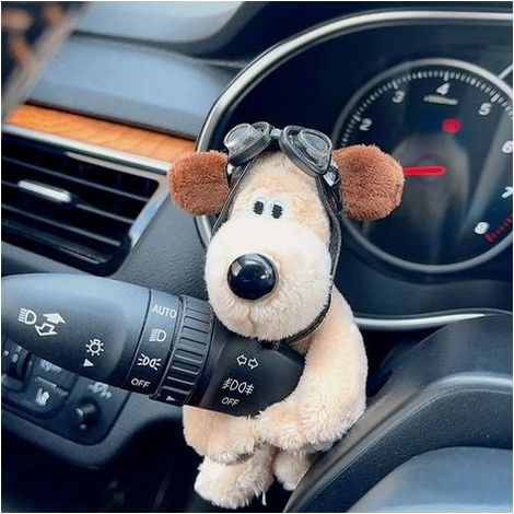Decoration Voiture Interieur Chien, Décoration Voiture Créative, Figurine de Chien en Peluche, Décoration de Voiture Mignonne pour Tableau de Bord Ornement Intérieure Décoration (1/5)