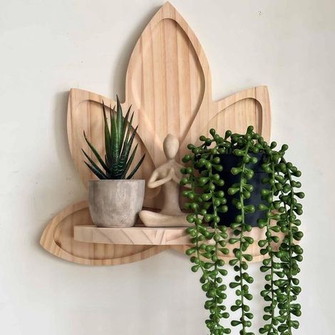 Étagère murale lotus – Bois – Sculptée à la main – Encens et bougies – Bureau et méditation (1/5)
