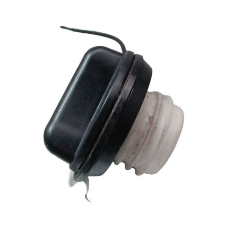 [PRODUIT D'OCCASION] Bouchon Reservoir A Carburant NISSAN Qashqai Break II Phase 1 2014-... ♻️ Ref Oe. 172515xb0a - Garantie à vie (1/2)