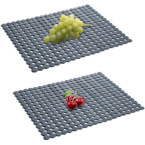 royaluxe-Tapis d'évier - 2 pièces - 30x40cm - Rectangulaire - Motif à pois - Protection d'évier - Blanc - PVC - Tapis de lavabo (1/5)