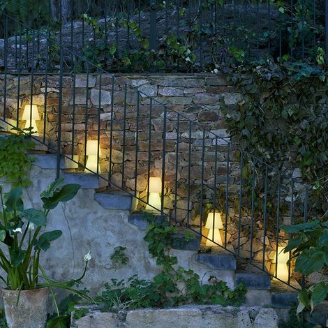 LOLA 30 cm Lampada da tavolo con batteria ricaricabile. Luce LED RGB. Prodotto in Spagna (1/4)