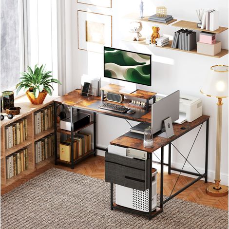 Bureau d'angle réversible 168x120 cm avec étagères, support écran, porte-UC et rangements en bois marron (1/5)