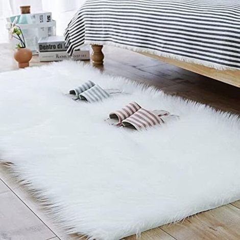 Tapis en Peau de Mouton synthétique,Tapis Fausse Fourrure,Cozy Sensation comme véritable Laine Tapis en Fourrure synthétique, Man Made Luxe Laine Tapis de Canapé Coussin(Blanc, 60x90cm Carré) (1/5)