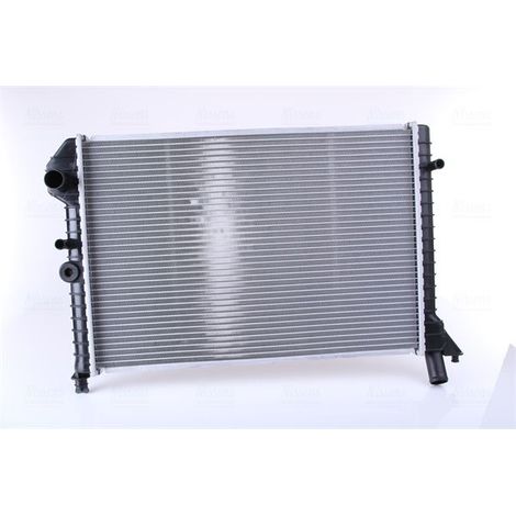 Radiateur, refroidissement du moteur NISSENS 65517 VOLVO 3410657 3433283 3435289