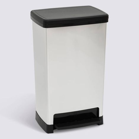 Poubelle avec ouverture à pédale capacité 50L coloris argent - Longueur 39 x largeur 28,8 x Hauteur 65,4 cm (1/5)