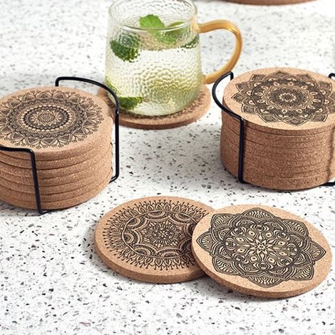 12 Korkuntersetzer mit Halter für Gläser und Mandala Motiven Stilvoller und natürlicher Schutz für Ihren Tisch Rund Langlebig Rutschfest Hitzebes (1/5)