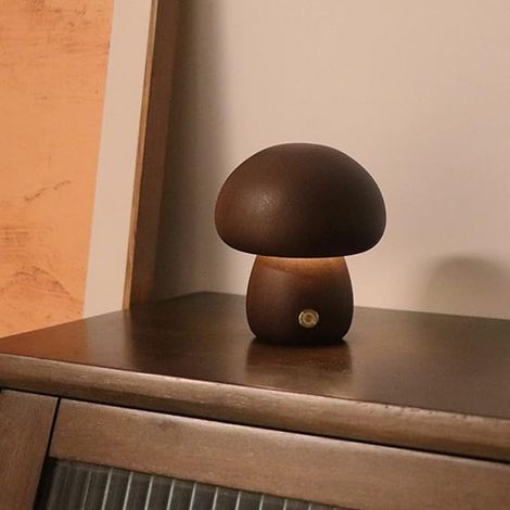 Lampe En Bois En Bois Massif Portable Décorer Mignon Portable Lampe Dessin Animé Lampe De Chevet Champignon Dessin Animé Lampe De Bureau Lampe De Nuit Adorable Bureau En Bois, D Walnut (1/5)