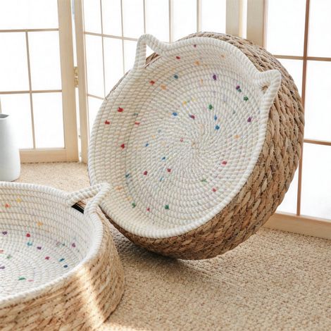 Panier Chat Rotin / Jacinthe d’Eau Tressé L Ø46 cm – Niche Semi-Fermée 2-en-1 Griffoir, Corbeille Oreilles de Chat Naturelle Anti-Débris 4 Saisons, Lit Intérieur Artisanal