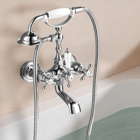 Traditionelle Badewannenarmatur mit Doppelbrausehebel, versilbert (1/3)