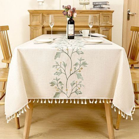 Nappe rectangulaire beige anti-tache lavable – Coton et lin infroissable – Broderie feuilles vertes et franges – 140 x 220 cm (1/5)