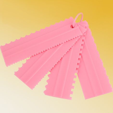 Lot de 4 spatules à pâte, en plastique écologique et résistant, 8 modèles différents, avec crochet de suspension, pour lisser la pâte et réaliser vos pâtisseries maison, rose. (1/5)