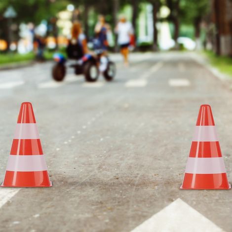 Lot de 10 cones de securite avec ruban de delimitation et sac (1/5)