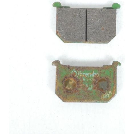 [JAMAIS UTILISE] Plaquette de frein Brembo pour Moto Kawasaki 750 GT 1982 à 1996 (1/4)