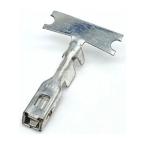 10762803 Connecteur automobile, prise, borne de faisceau de câbles (1/2)