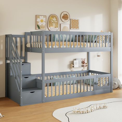 Etagenbett 90x200 cm grau aus Massivholz mit Sicherheitstreppe, Schubladen und Spielbereich (1/5)