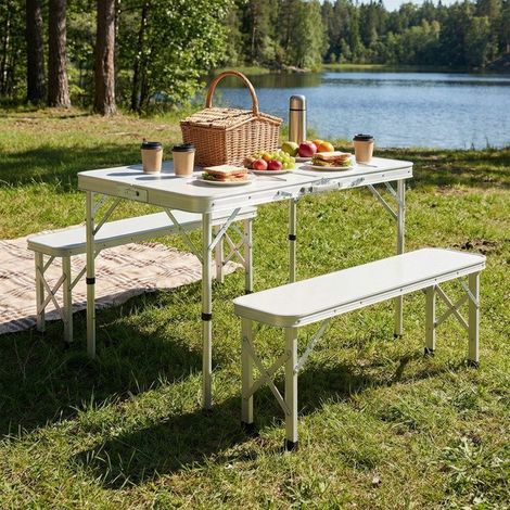 Table de pique-nique pliante 4 places – Aluminium et MDF – 2 bancs avec trou de parasol – Format valise – Blanc – Home Nature Wohnkonzept (1/5)