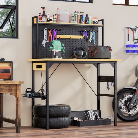 Établi bois robuste 120 cm réglable avec panneau perforé, table de travail roulante sur roulettes, charge max 700 kg, prises AC/USB intégrées, crochets et étagère, idéal garage, atelier, bureau, maiso (1/5)