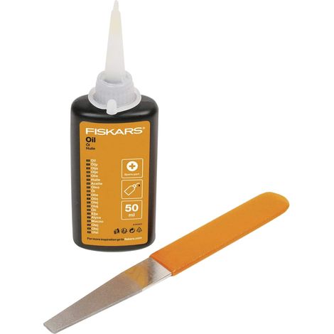 Fiskars Garden Tool Maintenance Kit with Diamond File, Oil, and Instructions for Cutting Tools