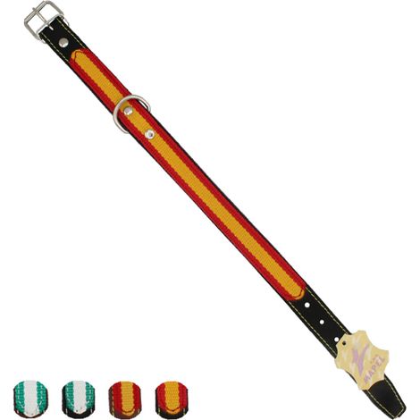 MAPEL collar cuero bandera españa 50 cm , Collar de cuerpo para perros 50 cm Mapel.
- Collar para perros de 50 cm de longitud fabricado en cuero de alta calidad, con diseño de la b (1/3)