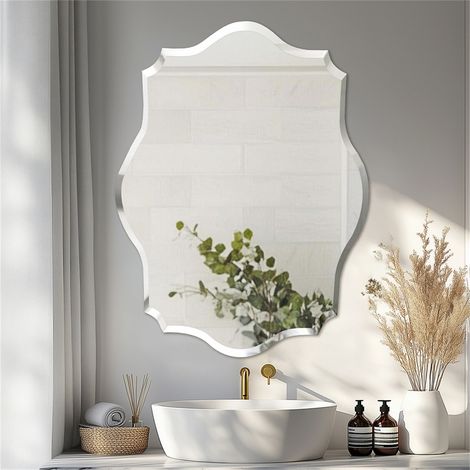 Espejo de Baño de Pared Biselado Decorativo sin Marco, Espejo Minimalista Irregular de Vidrio Plateado para Comedor Salón Entrada Pasillo, 60x80 cm