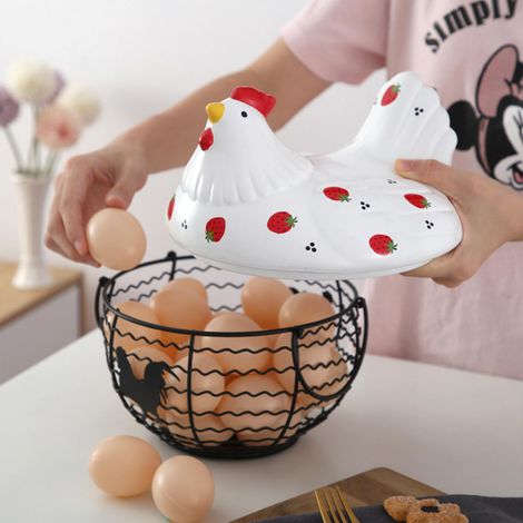 Panier de rangement en forme de poule aux fraises, panier en fer forgé, panier à œufs en céramique, corbeille à fruits pour salon, objet décoratif nordique pour cuisine, 19,5 x 22 cm, céramique + fer. (1/5)