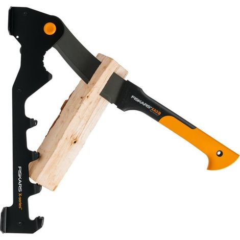 Spaccalegna Fiskars x-series design ergonomico lama affilabile