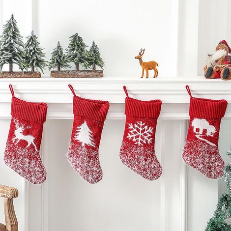 4 chaussettes de Noël tricotées, chaussettes de Noël à suspendre au poêle avec support. (1/5)