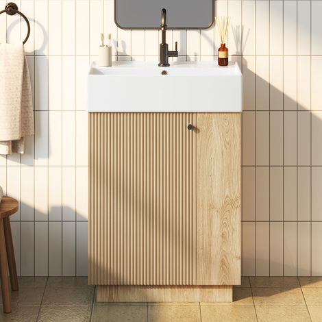 Meuble vasque 55 cm autoporté avec rangement et porte-serviettes - Bois cannelé effet naturel - Sans robinet (1/5)