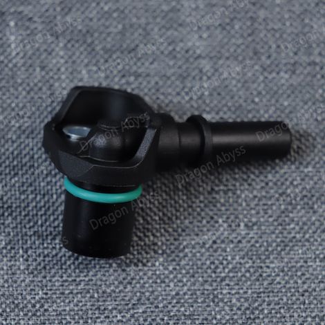 Brake vacuum pump connector suitable for Land Rover Range Rover Autobiography, Range Rover Sport, Discovery 4, XJL 3.0T, and 5.0T. (1/3)