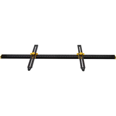 Outil de positionnement de poinçon de perçage portable et réglable pour le perçage de cadres en menuiserie (1/5)