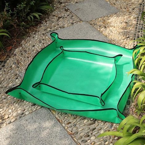 Garden Mat - Waterproof & Foldable - 2 Sheets - For Tools & Succulents (1/4)